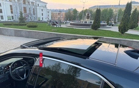 Toyota Camry, 2022 год, 3 890 000 рублей, 11 фотография