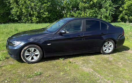 BMW 3 серия, 2006 год, 1 200 000 рублей, 8 фотография