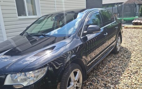 Skoda Superb III рестайлинг, 2010 год, 1 000 000 рублей, 2 фотография