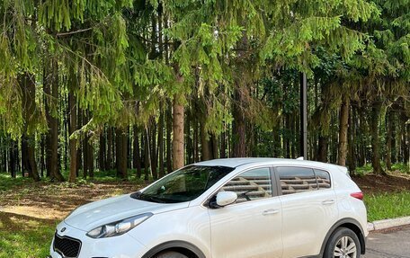 KIA Sportage IV рестайлинг, 2018 год, 1 850 000 рублей, 3 фотография