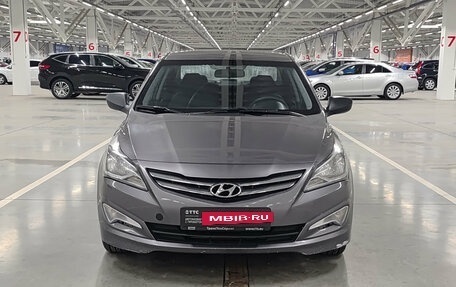Hyundai Solaris II рестайлинг, 2016 год, 860 000 рублей, 2 фотография