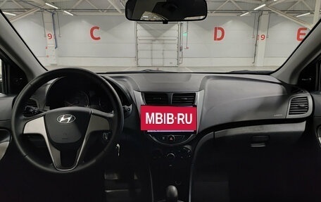 Hyundai Solaris II рестайлинг, 2016 год, 860 000 рублей, 17 фотография