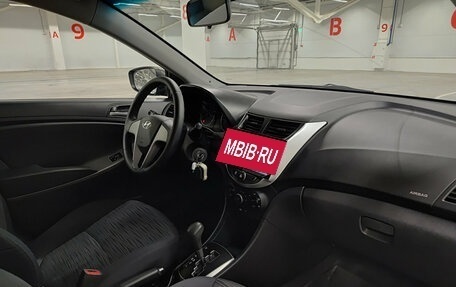 Hyundai Solaris II рестайлинг, 2016 год, 860 000 рублей, 13 фотография