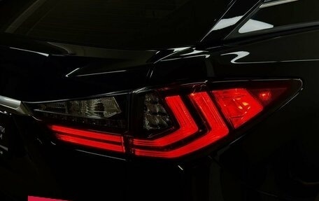 Lexus RX IV рестайлинг, 2018 год, 4 800 000 рублей, 10 фотография