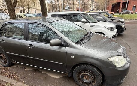 Toyota Corolla, 2005 год, 419 000 рублей, 2 фотография