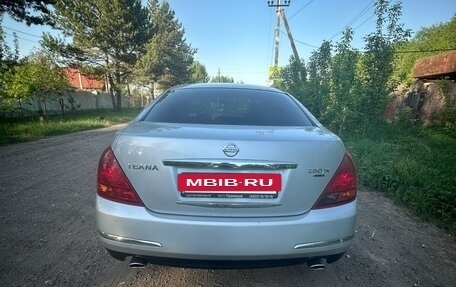 Nissan Teana, 2006 год, 730 000 рублей, 2 фотография