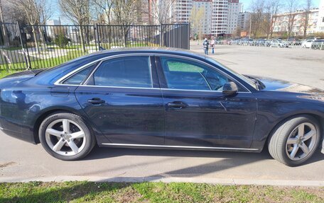 Audi A8, 2011 год, 1 600 000 рублей, 4 фотография