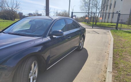 Audi A8, 2011 год, 1 600 000 рублей, 3 фотография