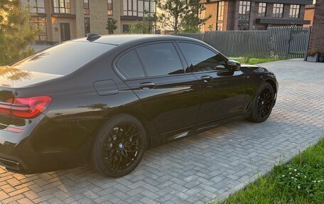 BMW 7 серия, 2017 год, 4 000 000 рублей, 3 фотография
