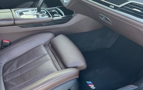 BMW 7 серия, 2017 год, 4 000 000 рублей, 6 фотография