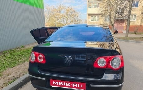 Volkswagen Passat B6, 2007 год, 830 000 рублей, 2 фотография