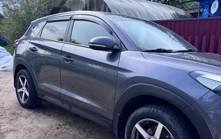 Hyundai Tucson III, 2016 год, 2 200 000 рублей, 2 фотография