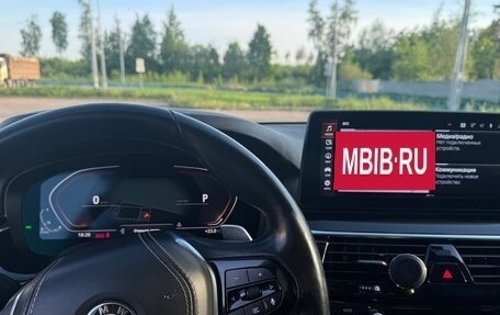 BMW 5 серия, 2021 год, 3 900 000 рублей, 9 фотография