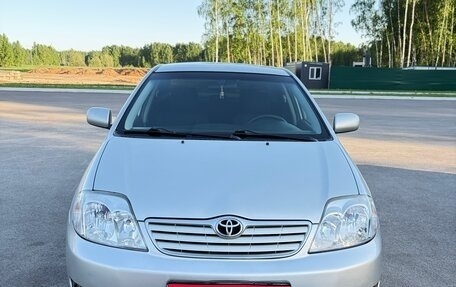 Toyota Corolla, 2005 год, 550 000 рублей, 1 фотография