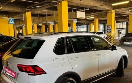 Volkswagen Tiguan II, 2021 год, 2 900 000 рублей, 4 фотография