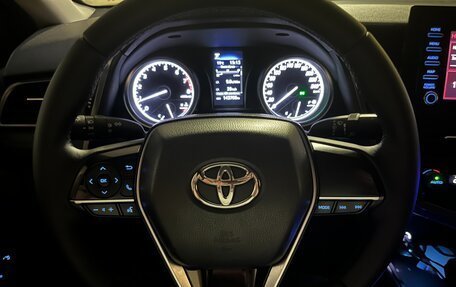 Toyota Camry, 2021 год, 1 990 000 рублей, 14 фотография