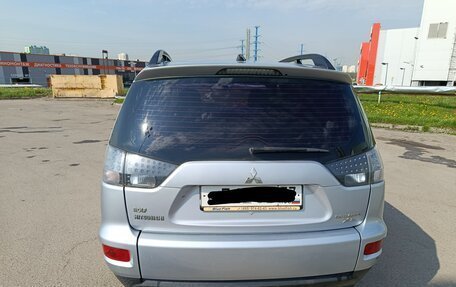 Mitsubishi Outlander III рестайлинг 3, 2010 год, 950 000 рублей, 7 фотография