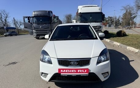 KIA Rio II, 2011 год, 615 000 рублей, 2 фотография