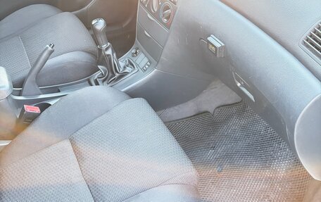 Toyota Corolla, 2005 год, 550 000 рублей, 10 фотография