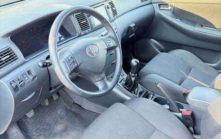 Toyota Corolla, 2005 год, 550 000 рублей, 9 фотография