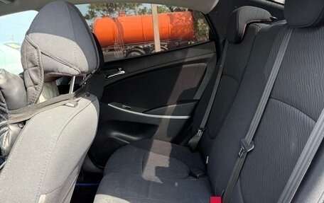Hyundai Solaris II рестайлинг, 2012 год, 795 000 рублей, 21 фотография