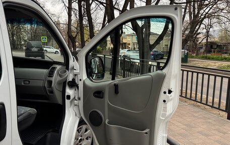 Renault Trafic, 2007 год, 1 490 000 рублей, 9 фотография