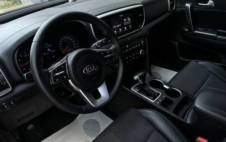 KIA Sportage IV рестайлинг, 2019 год, 2 299 000 рублей, 8 фотография