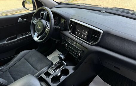 KIA Sportage IV рестайлинг, 2019 год, 2 299 000 рублей, 12 фотография