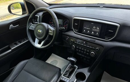 KIA Sportage IV рестайлинг, 2019 год, 2 299 000 рублей, 13 фотография