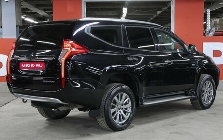 Mitsubishi Pajero Sport III рестайлинг, 2018 год, 3 398 000 рублей, 15 фотография