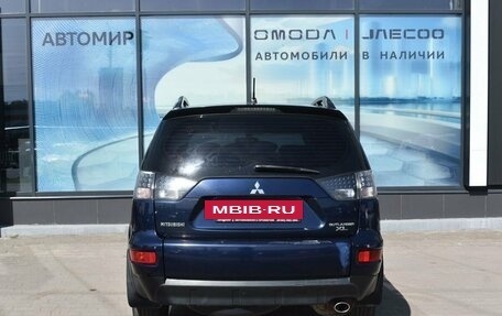 Mitsubishi Outlander III рестайлинг 3, 2011 год, 820 000 рублей, 6 фотография