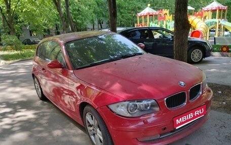 BMW 1 серия, 2008 год, 540 000 рублей, 1 фотография