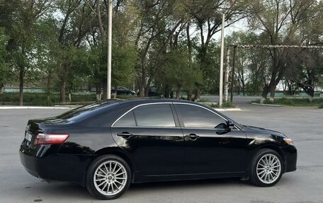 Toyota Camry, 2010 год, 1 100 000 рублей, 5 фотография