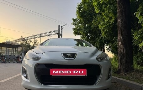 Peugeot 308 II, 2012 год, 550 000 рублей, 2 фотография