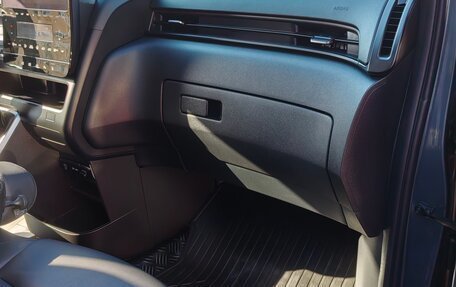 Hyundai Staria, 2024 год, 7 100 000 рублей, 8 фотография