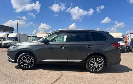 Mitsubishi Outlander III рестайлинг 3, 2015 год, 1 650 000 рублей, 7 фотография
