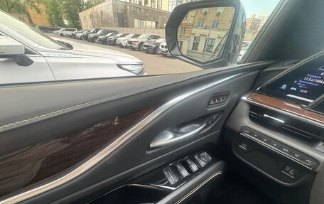 Cadillac Escalade V, 2022 год, 9 500 000 рублей, 13 фотография
