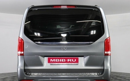 Mercedes-Benz V-Класс, 2021 год, 5 999 000 рублей, 6 фотография