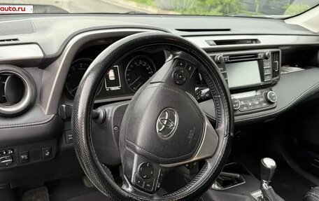 Toyota RAV4, 2016 год, 2 400 000 рублей, 6 фотография