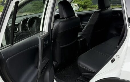 Toyota RAV4, 2016 год, 2 400 000 рублей, 7 фотография