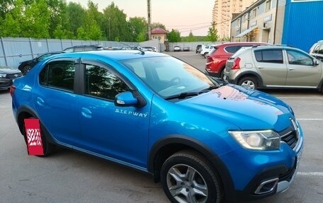 Renault Logan II, 2019 год, 1 350 000 рублей, 2 фотография