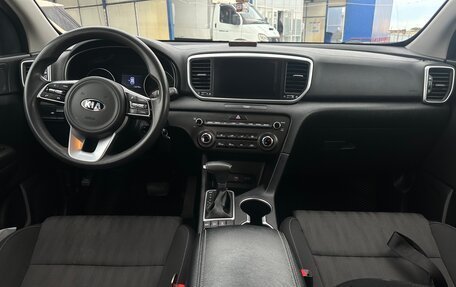 KIA Sportage IV рестайлинг, 2020 год, 2 150 000 рублей, 10 фотография