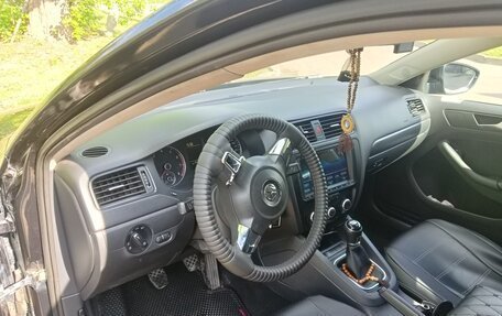 Volkswagen Jetta VI, 2013 год, 815 000 рублей, 5 фотография