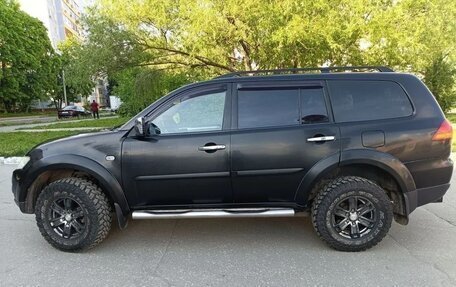 Mitsubishi Pajero Sport II рестайлинг, 2013 год, 1 700 000 рублей, 4 фотография