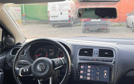 Volkswagen Polo VI (EU Market), 2018 год, 1 250 000 рублей, 14 фотография