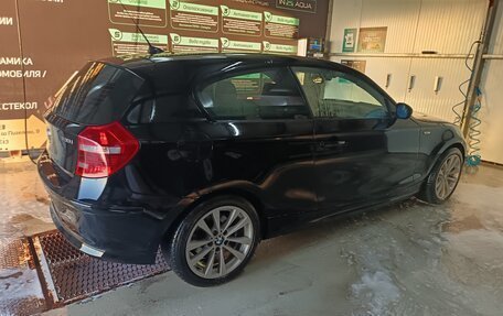 BMW 1 серия, 2008 год, 880 000 рублей, 2 фотография