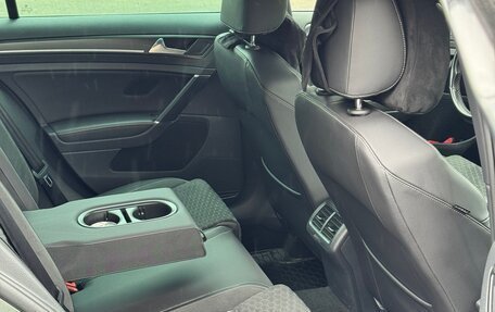 Volkswagen Golf VII, 2019 год, 2 500 000 рублей, 13 фотография