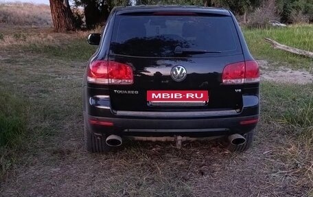 Volkswagen Touareg III, 2005 год, 1 050 000 рублей, 6 фотография