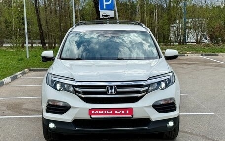 Honda Pilot III рестайлинг, 2016 год, 2 900 000 рублей, 2 фотография
