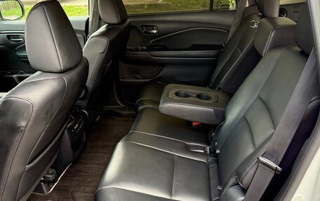 Honda Pilot III рестайлинг, 2016 год, 2 900 000 рублей, 20 фотография